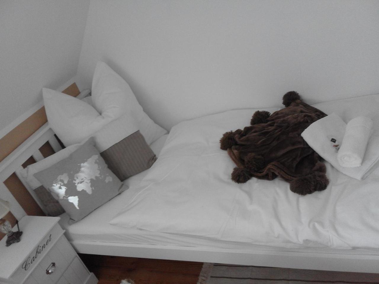 Guest House Dommitzsch ภายนอก รูปภาพ