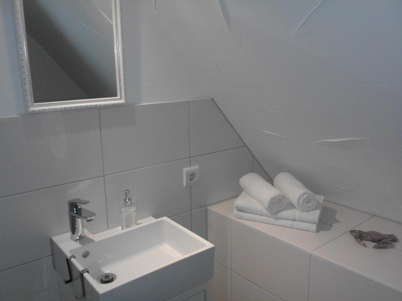 Guest House Dommitzsch ภายนอก รูปภาพ